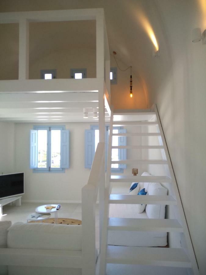 Sol-Mate Suites Oía Buitenkant foto